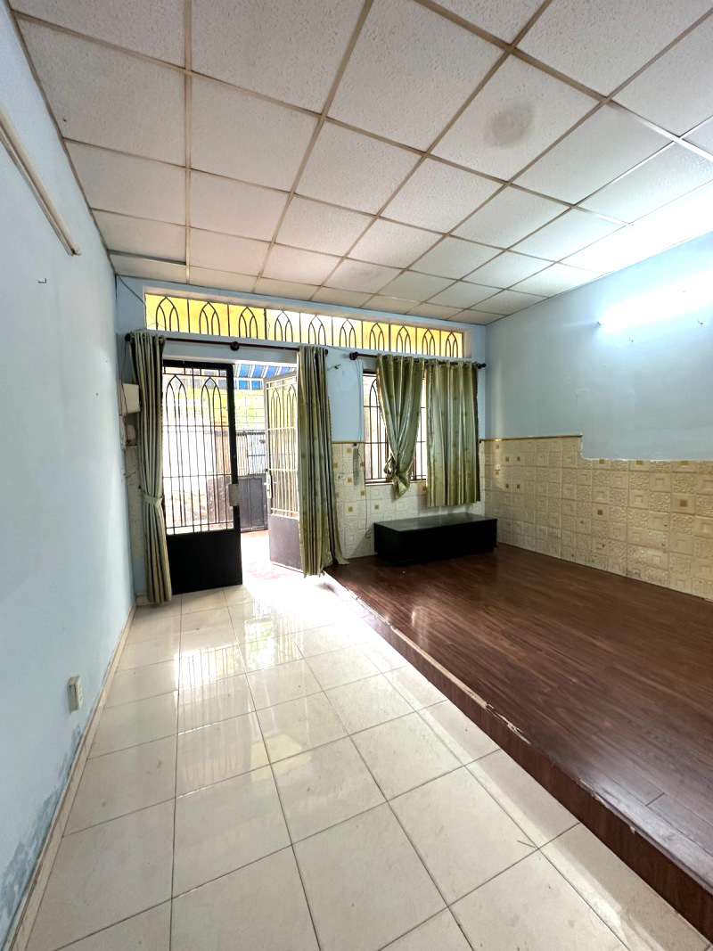 Bán Nhà 100m² Thủ Đức– Hẻm 6m Xe Hơi – Gần ĐH Giao Thông Vận Tải – SHR Vuông – Chỉ 7.5 Tỷ - Ảnh 2